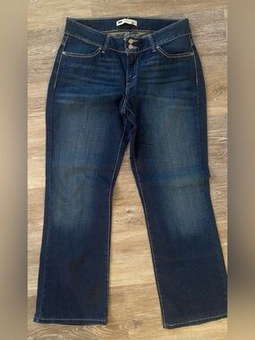 Levi Curvy Bootcut 12